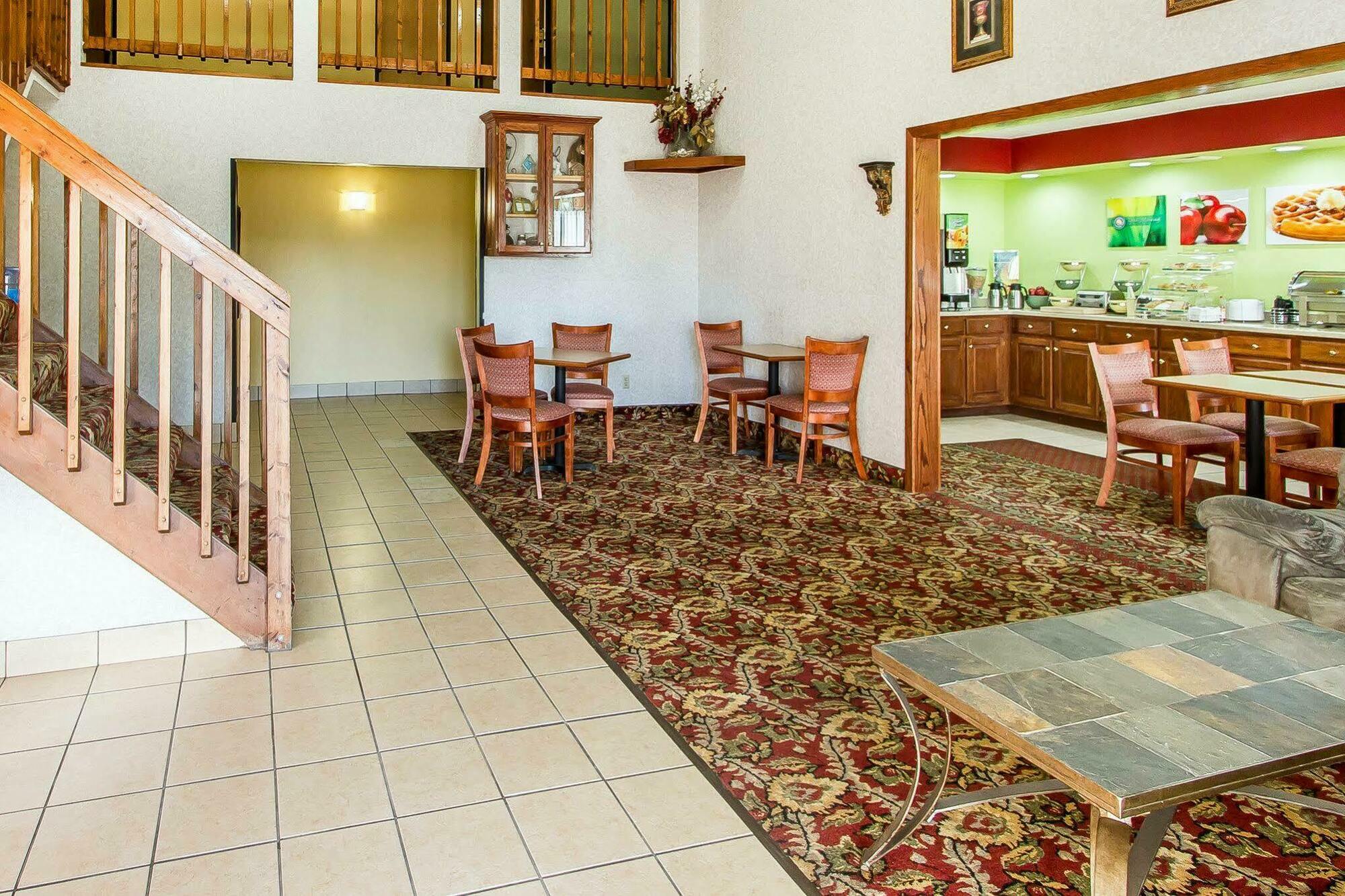 Quality Inn Burlington Near Hwy 34 Exterior foto