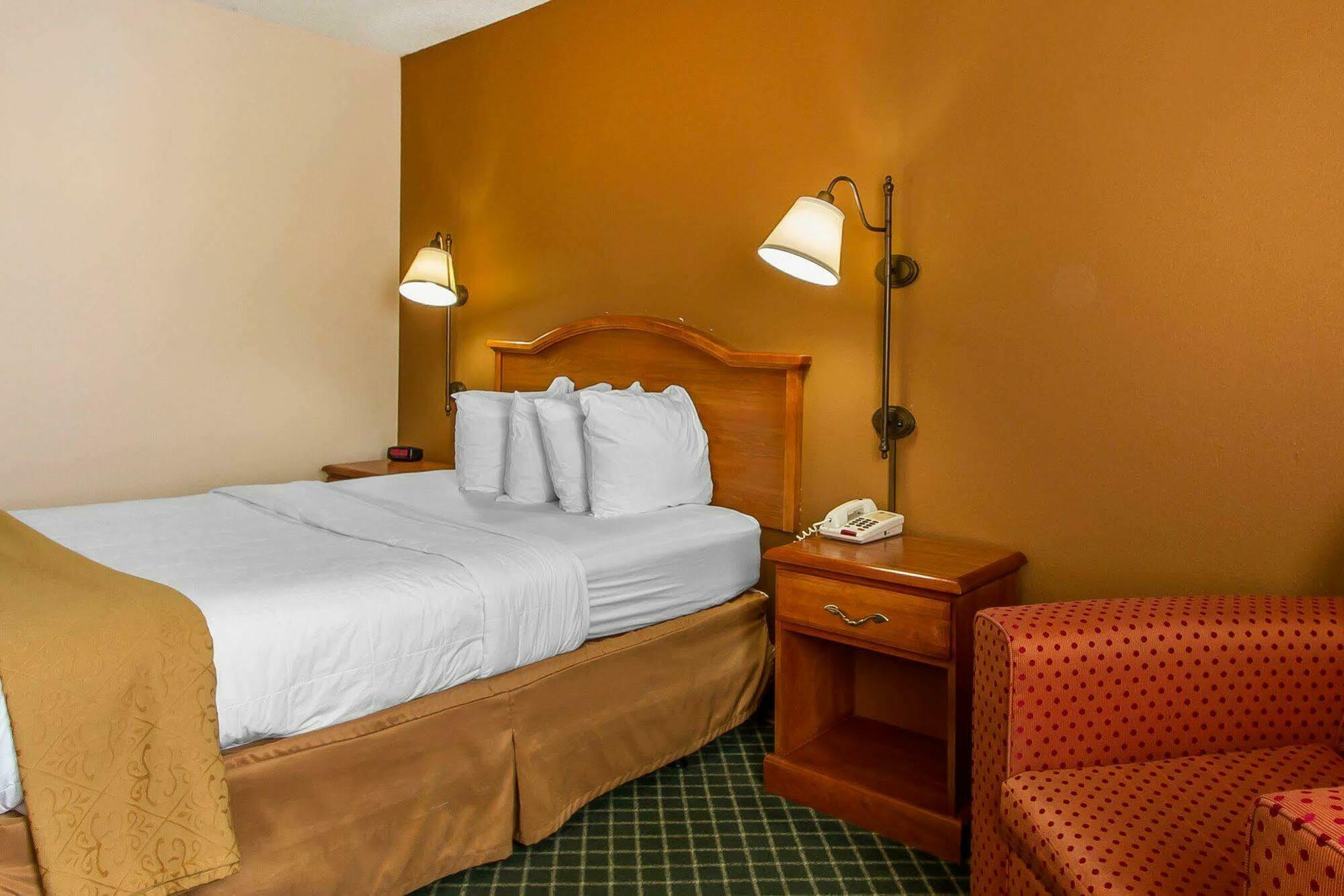 Quality Inn Burlington Near Hwy 34 Exterior foto